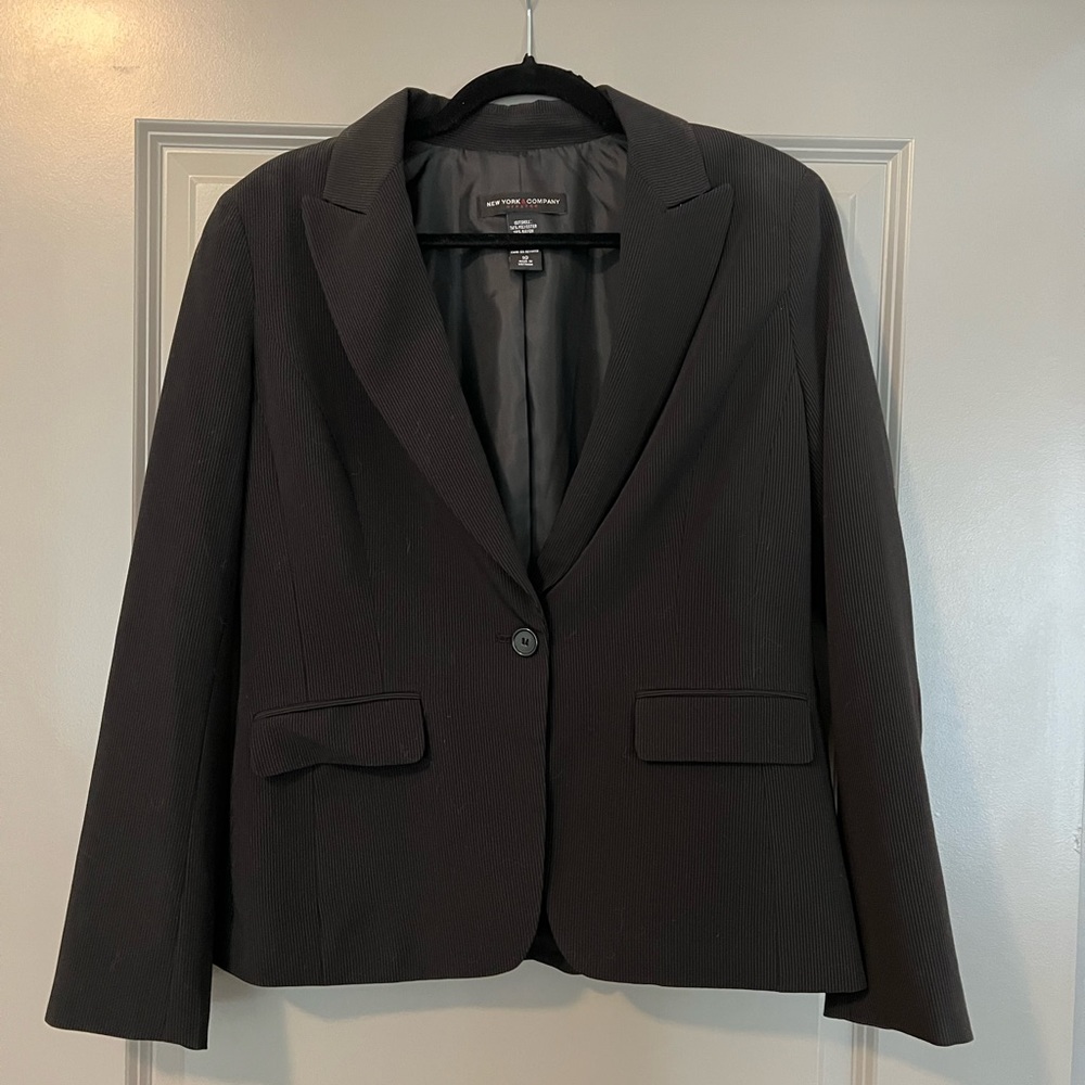 Women’s Black Pinstripe Blazer- Size 10